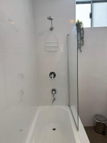 بورت بيري City Centre Motel Hotel المظهر الخارجي الصورة